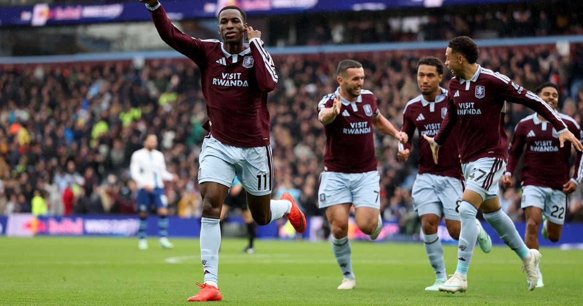 Jackson Double Ends Man City’s Perfect Start as Villa Triumph