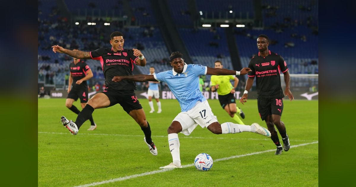 Lazio maintain Serie A lead after victory over Parma