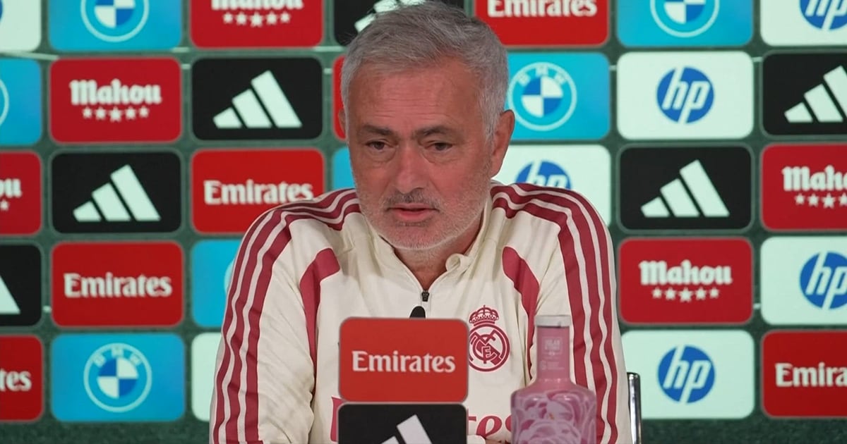 Mourinho Slams 'Ridiculous' Mbappé Criticism as Star Returns to Real Madrid Lineup