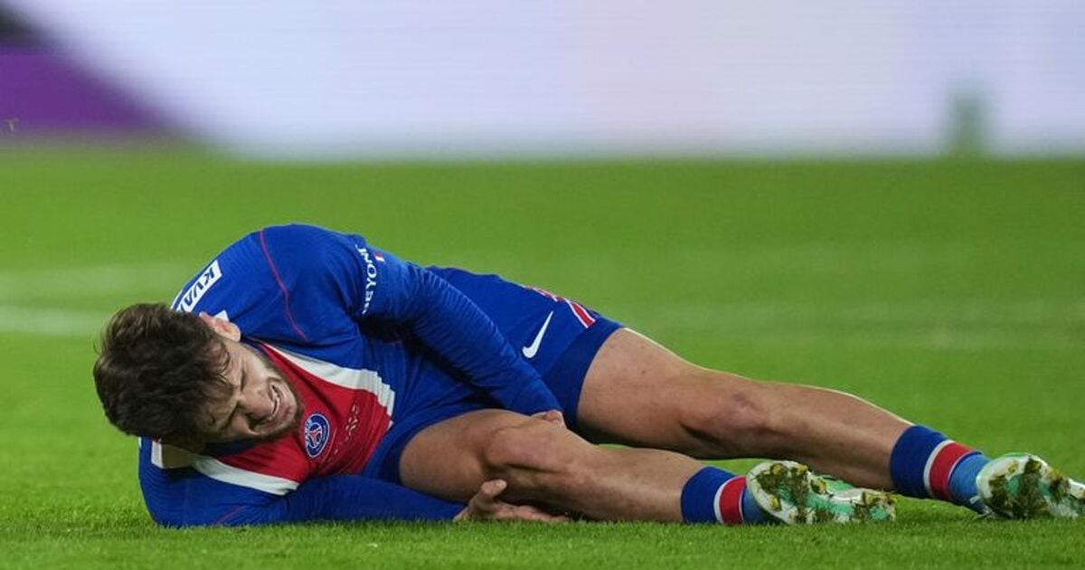 PSG title defense rocked as Khvicha Kvaratskhelia suffers season-ending ACL tear