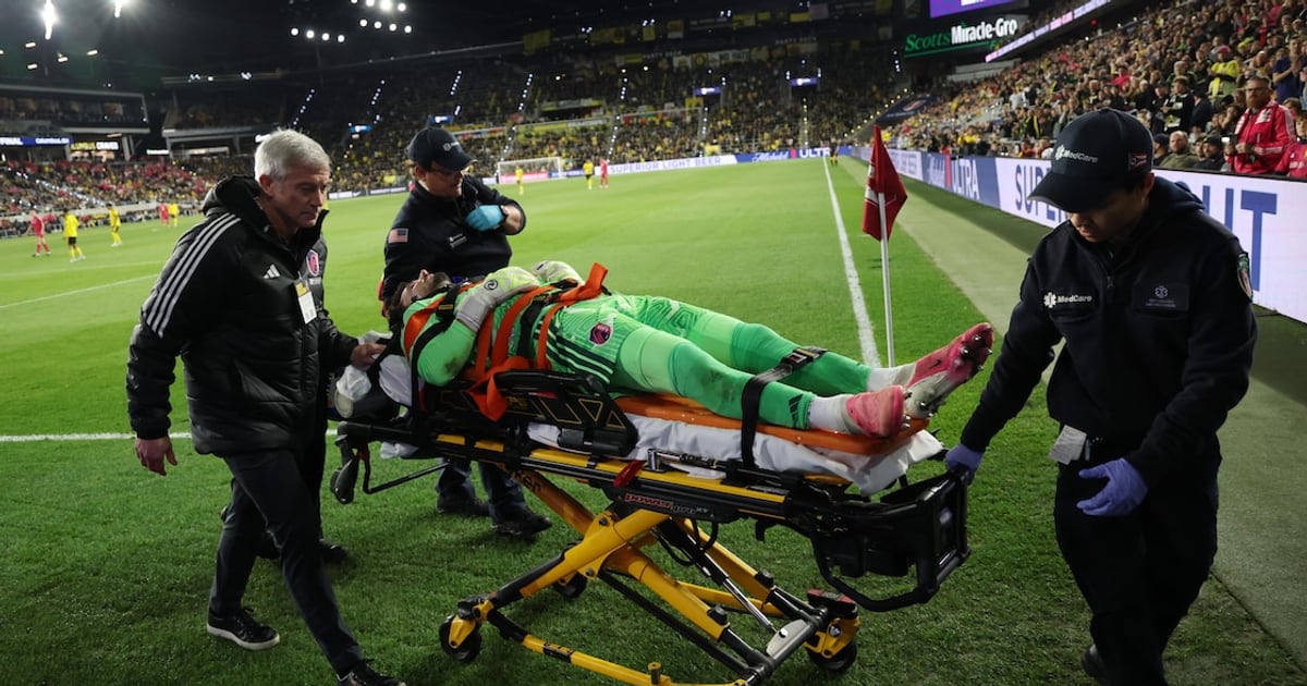 MLS goalkeeper Roman Bürki hospitalized following scary U.S. Open Cup final injury